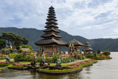 ind_bali.Ulun-Danu-Bratan.012