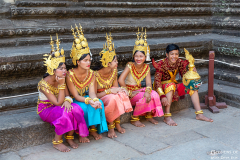 Kam_Ankor-Wat_People_001