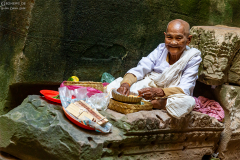 Kam_Ankor-Wat_People_005