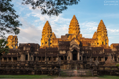 Kam_Ankor-Wat_001